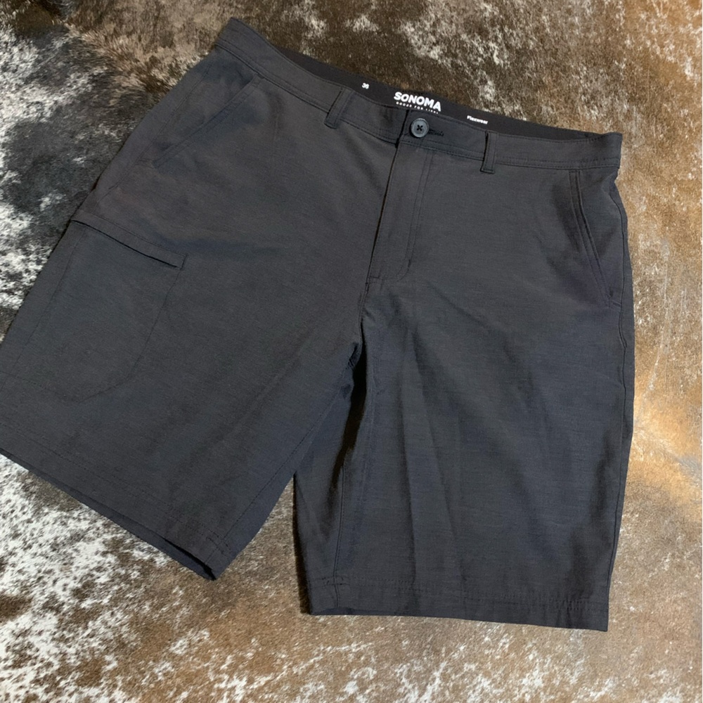 Sonoma flat front shorts 36